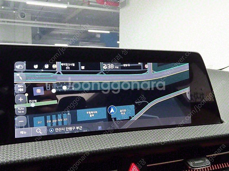EV6 중고 EV6 중고차 흰색 2022년식 롱레인지 어스 중고차카페--9